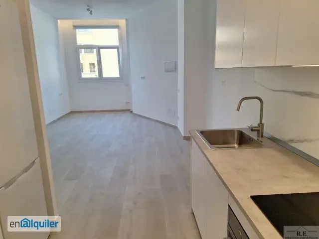 Alquiler Piso Reformado Moratalaz 1 Dormitorio Aire Acondicionado