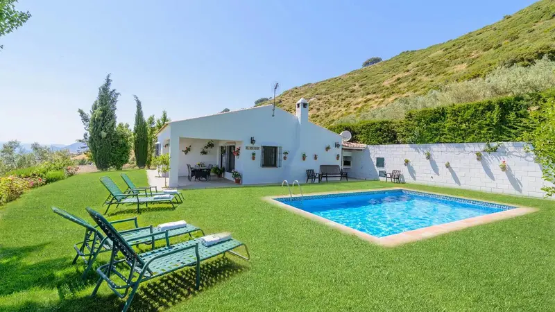 Casa Rural con Piscina en La Joya Málaga