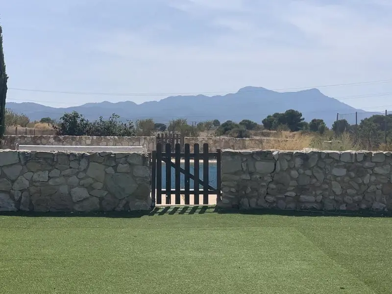 Finca Rural Reformada con Piscina en Torre del Rico Jumilla