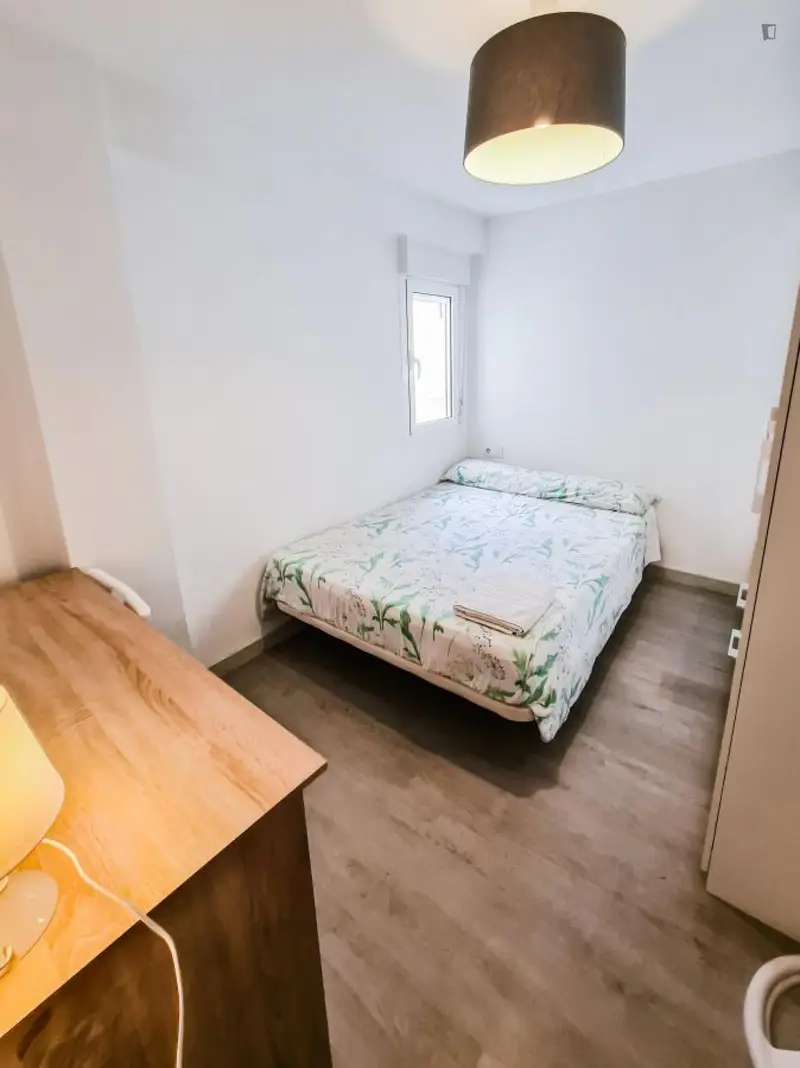 Habitacion Doble Piso Compartido 18-40 Anos