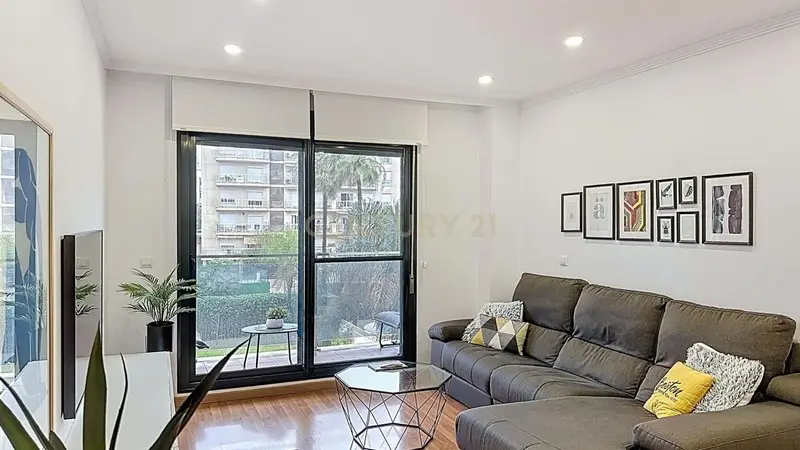 Precioso Piso en Málaga Pacífico con Vistas al Mar