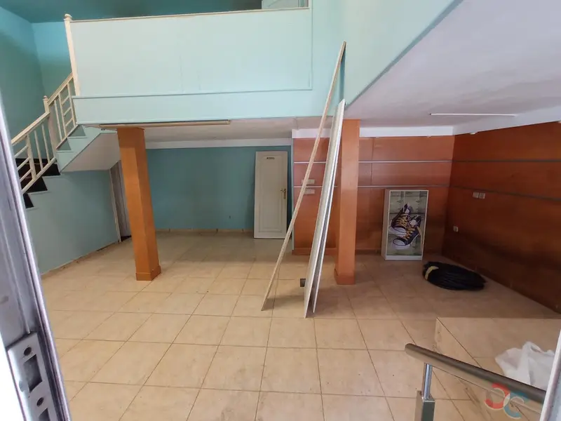 Local Comercial en Alquiler Marín Centro 77m2