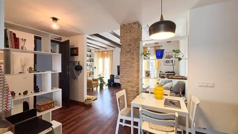 Vivienda con encanto en Valencia centro 94m2 reformada