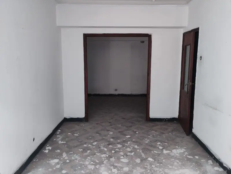 Piso en venta A Coruna ciudad 64m2 para reformar