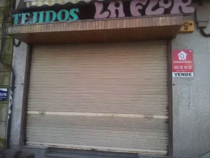 Venta Local Comercial Pontevedra 120m2 Bajo 100m2 Sotano