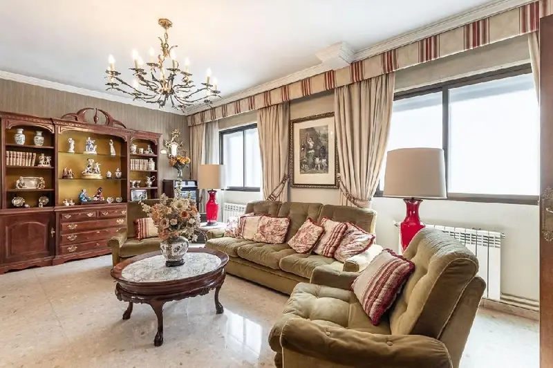 Venta Piso 260m2 6 habitaciones Granada Centro