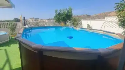 Chalet en Venta Huércal de Almería 210m2 3 Habitaciones Piscina Jardín