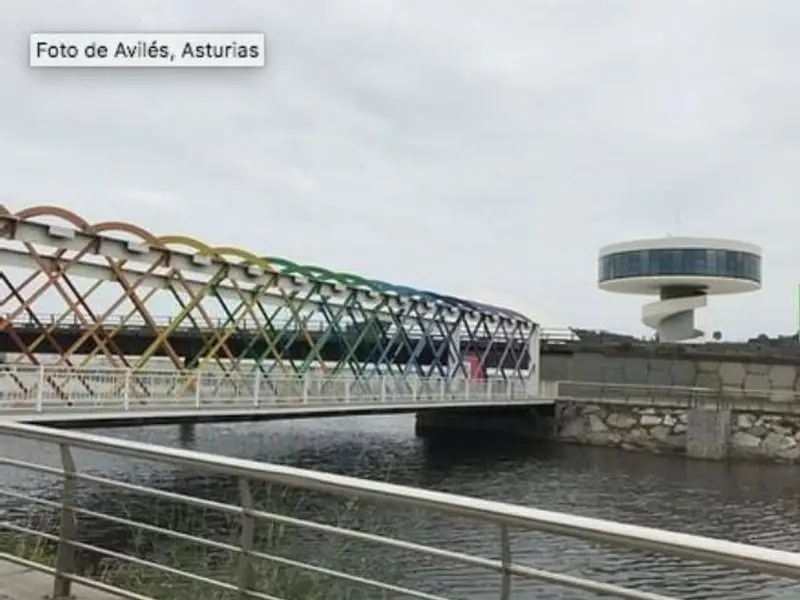 Dúplex en venta Avilés Carbayedo 115m2 3 dormitorios 2 baños garaje