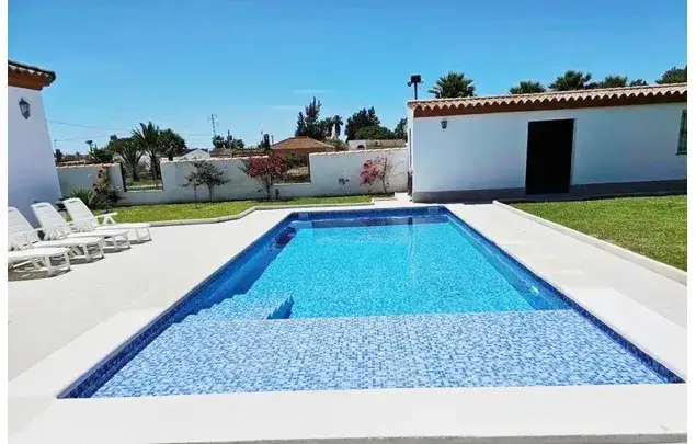 Alquiler Chalet 3 Dormitorios Chiclana de la Frontera