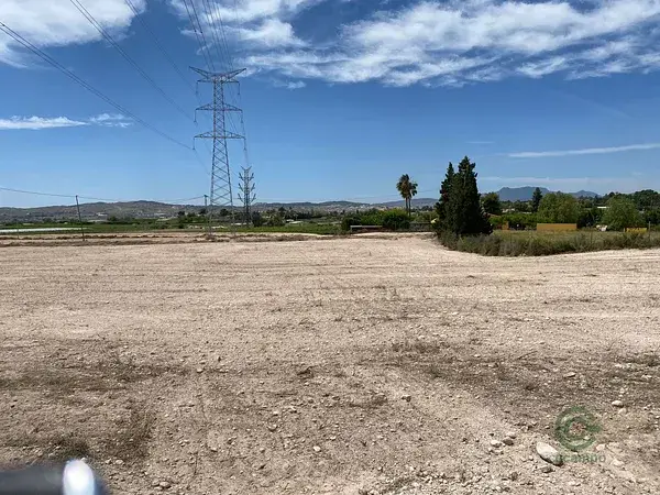Casa con Finca 455ha Novelda Cerca Alicante