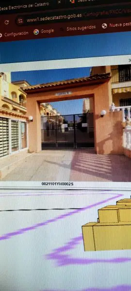 Casa en Orihuela Costa con Piscina y Terraza Ideal para Familias