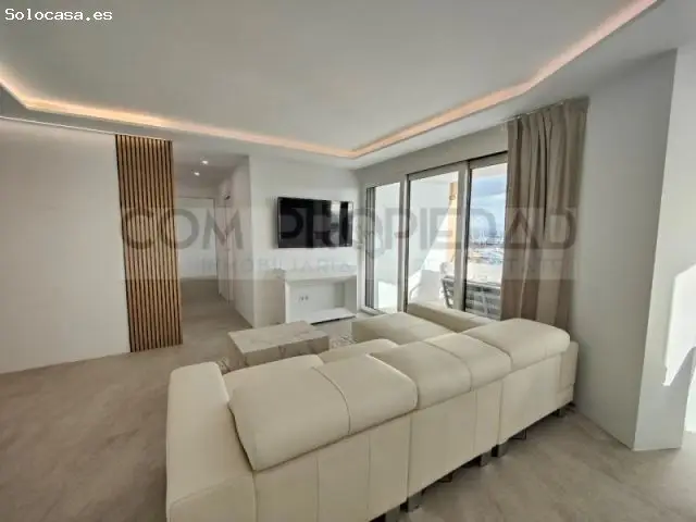 Atico Lujo Palma Paseo Maritimo Vistas Bahia 3 Habitaciones Amueblado