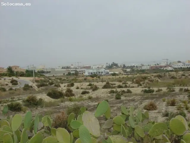 Terreno en Vera 10300m2 con Construccion 590m2