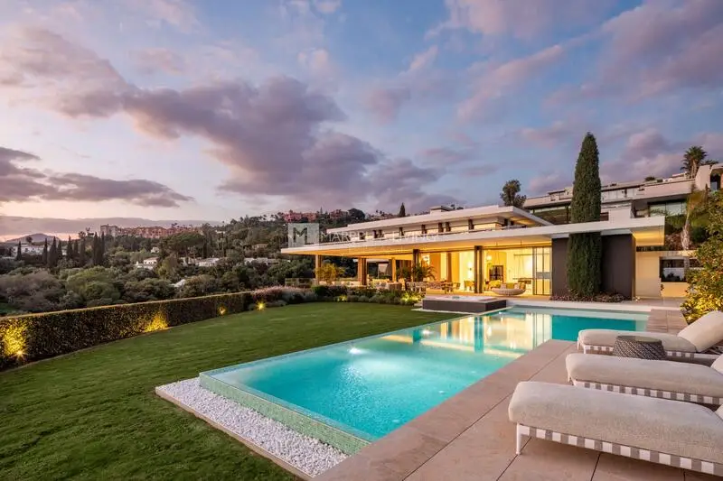 Villa de 6 Dormitorios en Benahavis