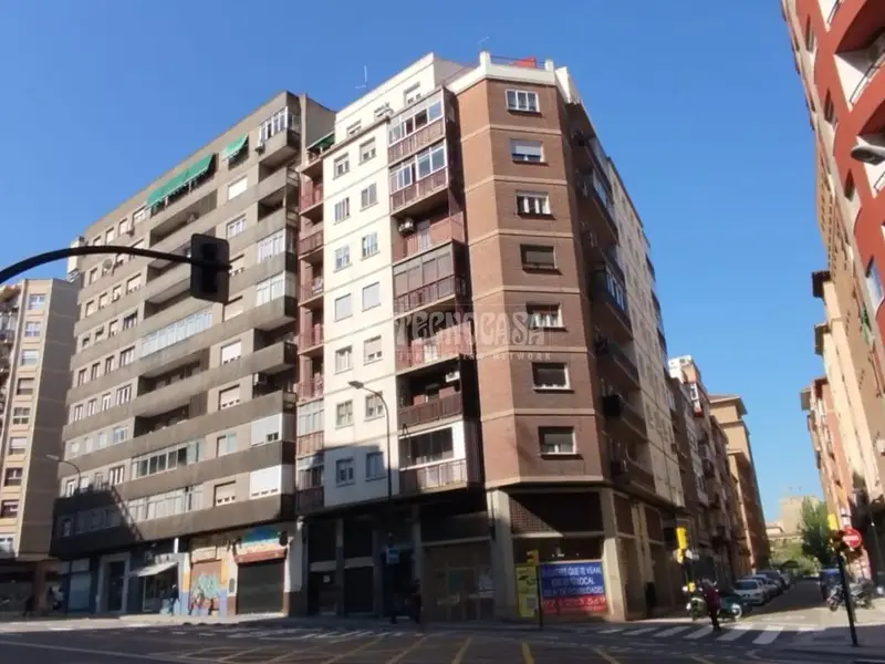 Piso en venta Paseo Maria Agustin Almozara Zaragoza