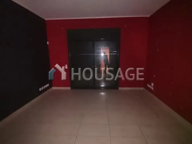 Bajo en Venta en Cornellà 83m² 3 Dorm 2 Baños