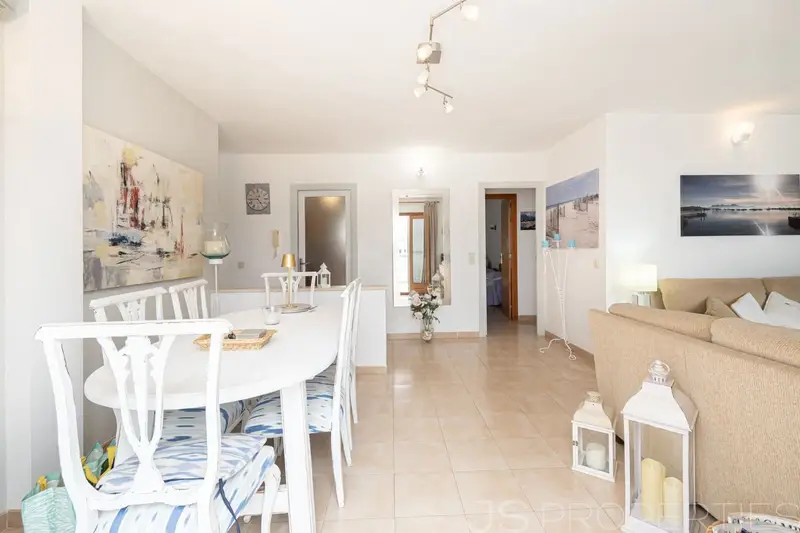 Apartamento en Puerto Pollensa con Vistas al Mar y Montaña