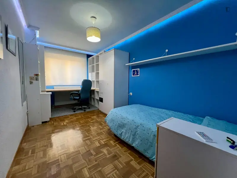 Habitacion Salamanca Centro Piso Compartido Estudiantes Profesionales