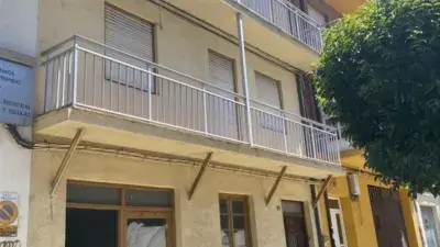 Piso en venta en Avenida de Fabero, cerca de Calle de Sevilla