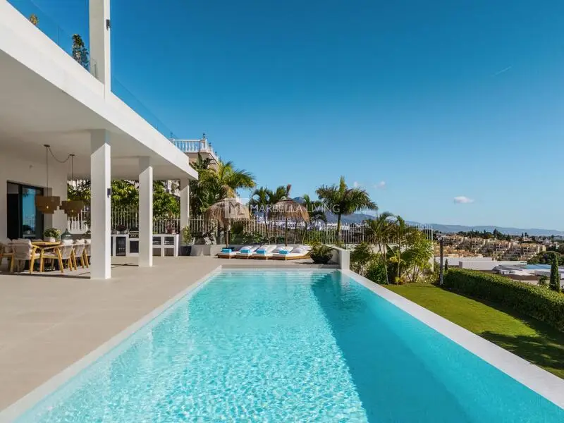 Villa de 6 Dormitorios en Benahavis