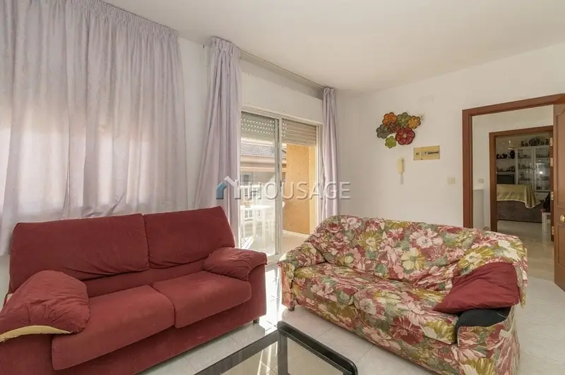 Piso en venta cerca de Cartagena con 4 dormitorios y terraza