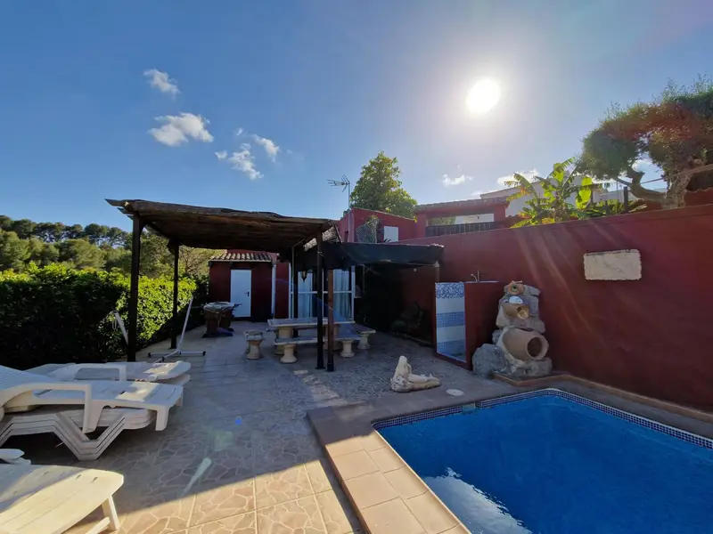 Casa con Piscina y Terraza en La Nucia