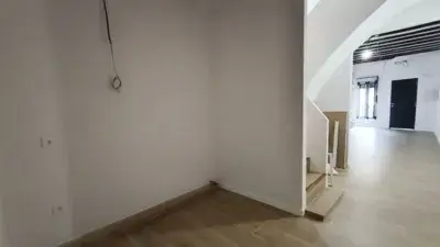 Chalet Reformado en Darremur Cerca del Rio