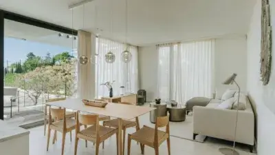 Piso en venta Palma de Mallorca planta baja 84m2 3 habitaciones 2 baños terraza jardin piscina