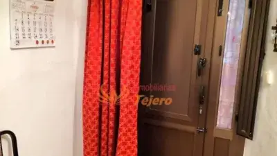 Casa en Venta en Pueblo a 40 min de Cáceres