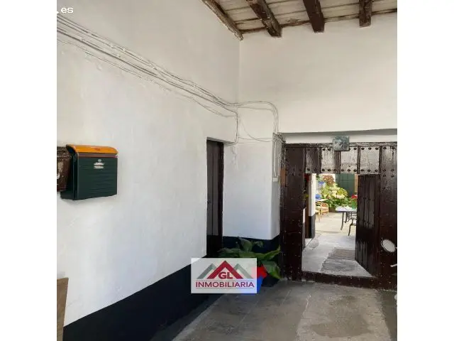 Amplia Casa Andaluza en Sanlúcar de Barrameda con Patio y Jardín