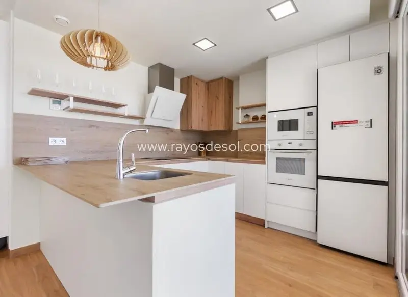 Villa en Venta Rojales 3 Dormitorios Piscina Jardin