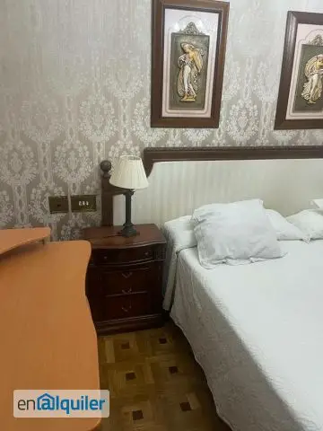 Apartamento en Alquiler Calle Toro - Amueblado - Calefaccion Central