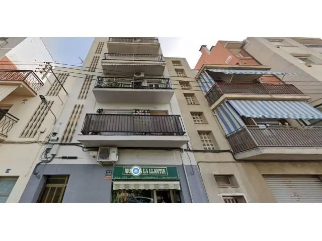 Piso Ocupa Calella de Mataro Para Inversores