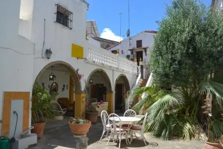 Casa Hist".rica Jerez Centro Patio Privado 350m2 Garaje 4 Dormitorios