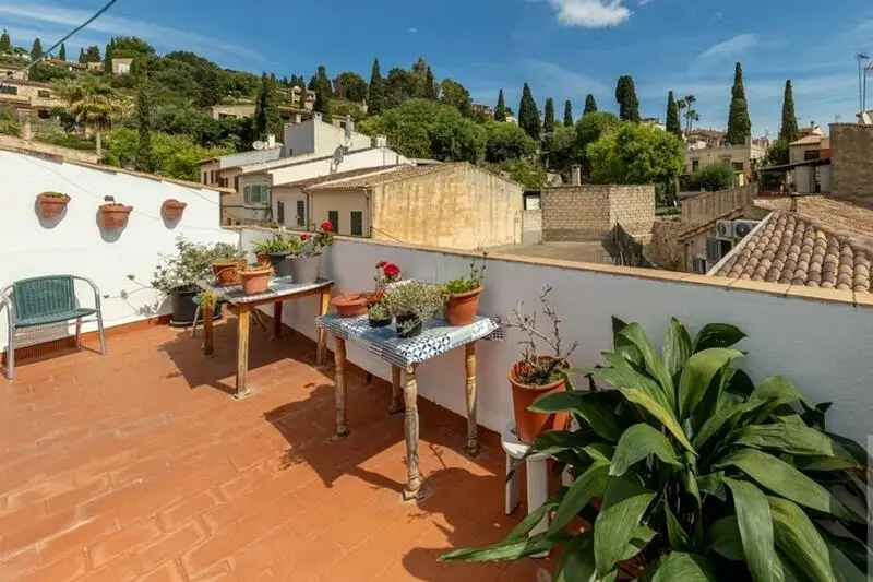 Casa de Pueblo en Pollença con Vistas al Puig de Maria