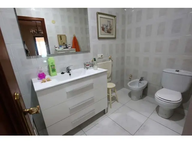 Casa en Montijo Centro: 3 Dormitorios, 2 Salones