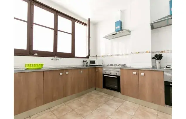 Alquiler Habitaciones Granada Mujeres Profesionales Estudiantes