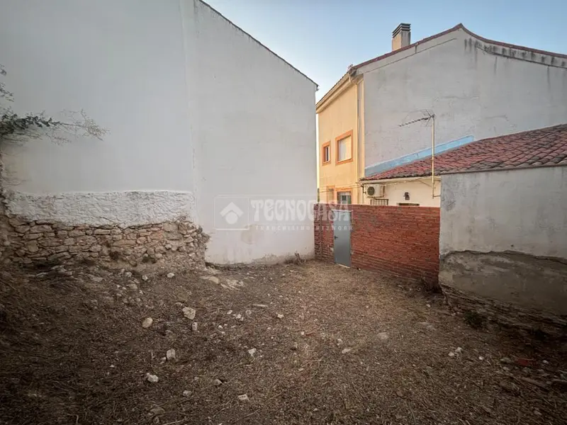 Terreno en Venta Campo Real 69m² Solar Edificable