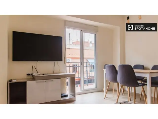 Apartamento 4 Dormitorios Valencia Recien Reformado