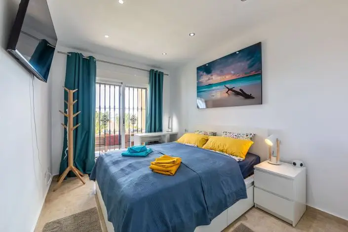 Apartamento 2 Dormitorios en La Duquesa con Vistas al Mar