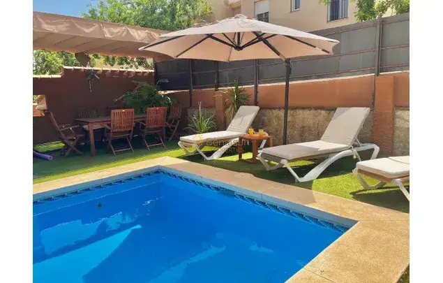 Alquiler Villa Arroyo de la Miel 3 Dormitorios 270m2