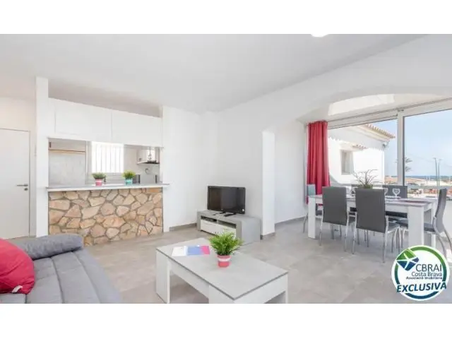 Apartamento en Venta Empuriabrava Cerca de la Playa