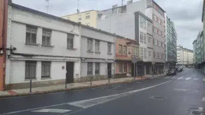 Casa Adosada en Sada Centro con Patio