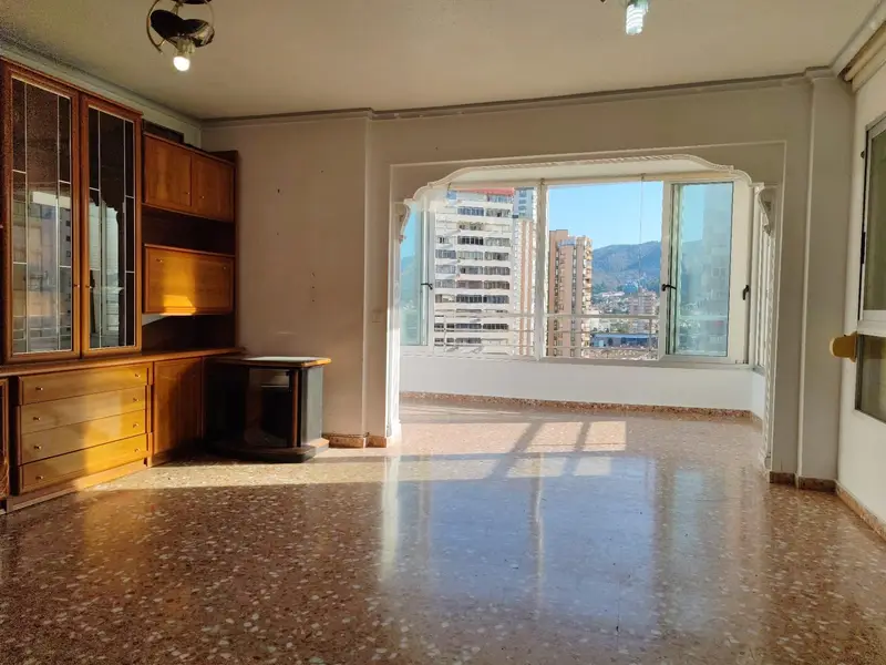 Venta Piso 3 Dormitorios Benidorm Piscina Garaje Terraza