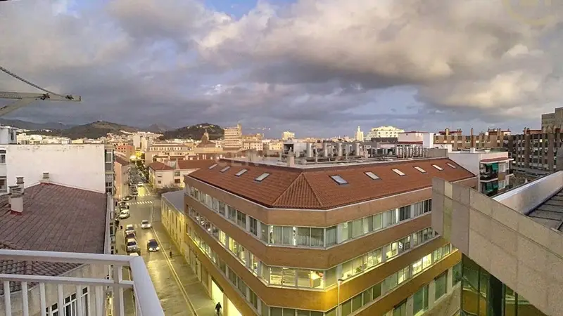 Piso en venta Malaga centro reformado 3 dormitorios vistas catedral