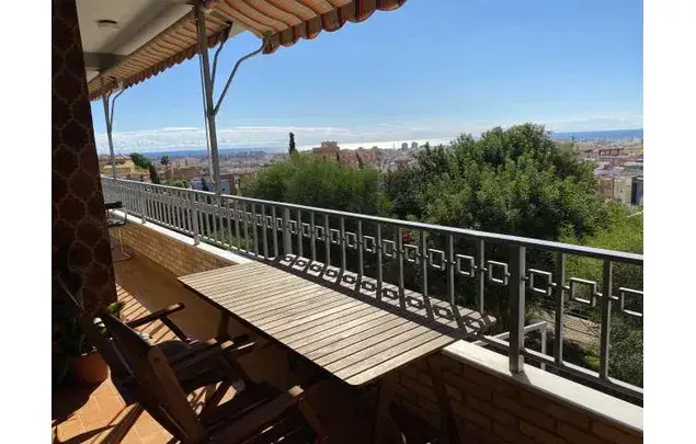 Alquiler habitacion 120m2 Almeria