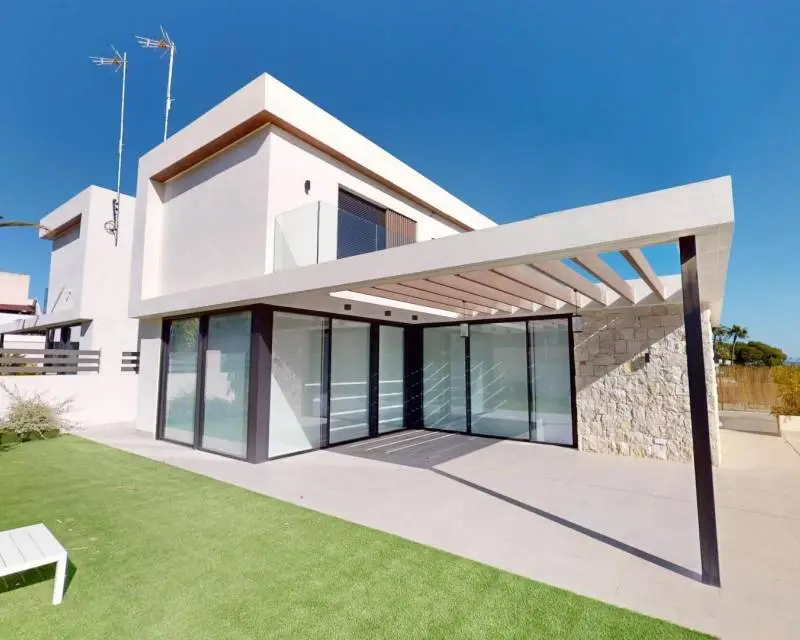 Bungalow con Piscina en Montezenia Orihuela