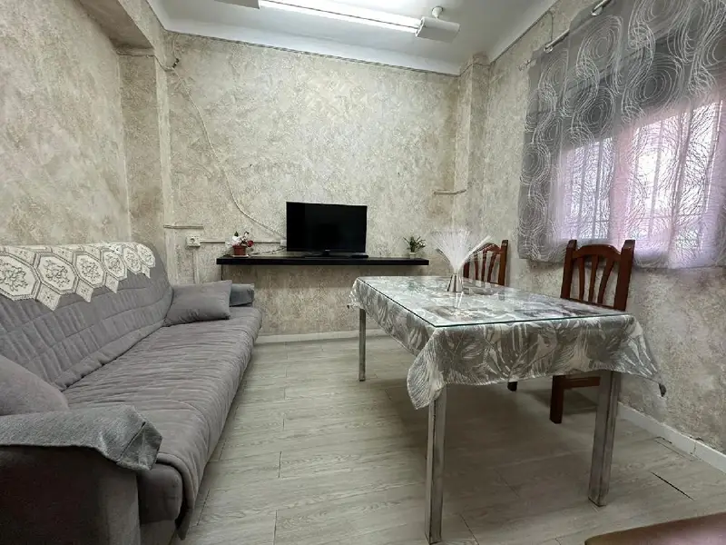 Casa en venta en Centro Ubrique 141m2 5 dormitorios