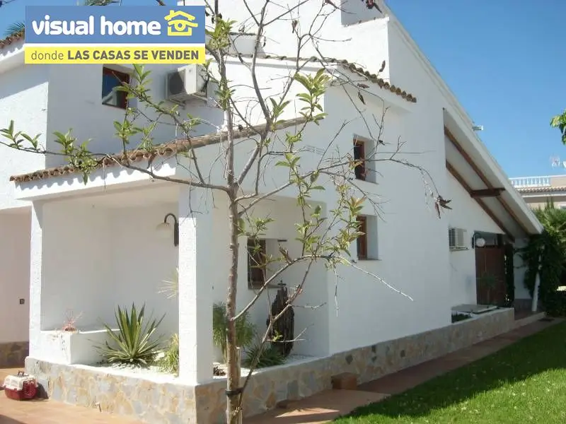 Casa en venta en Benidorm Rincon de Loix con piscina y terraza