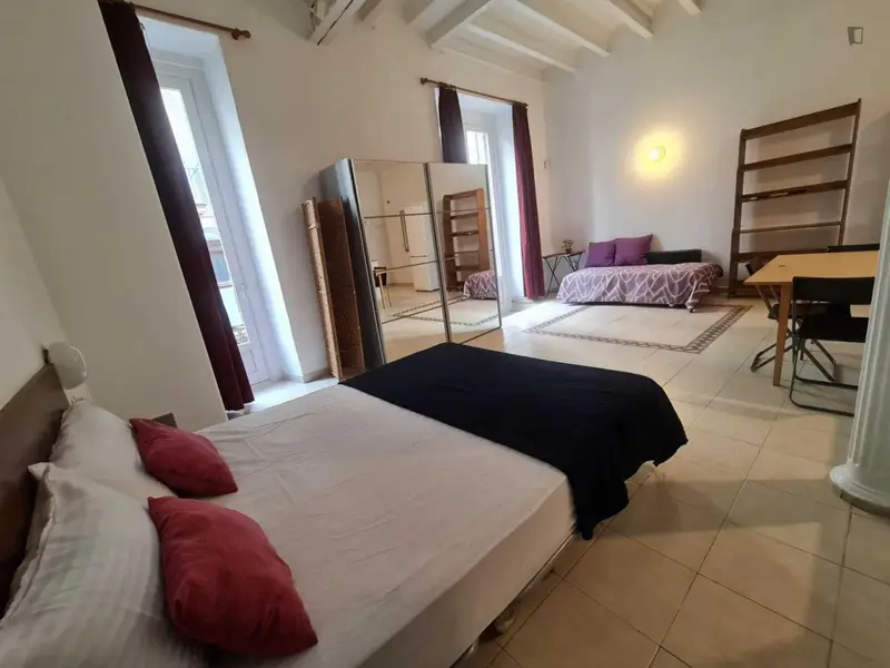 Estudio para Estudiantes Erasmus en las Ramblas Barcelona